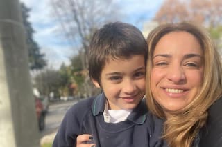 María Julia Oliván dejó su carrera para dedicarse a su hijo con autismo y se convirtió en referente