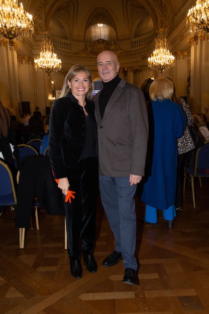 María Laura Leguizamón charló animadamente con Jorge Telerman.