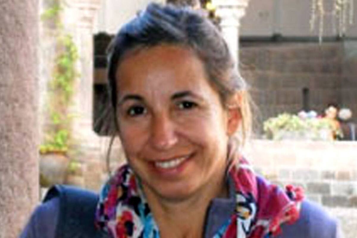 María Marta Landivar, 38 años