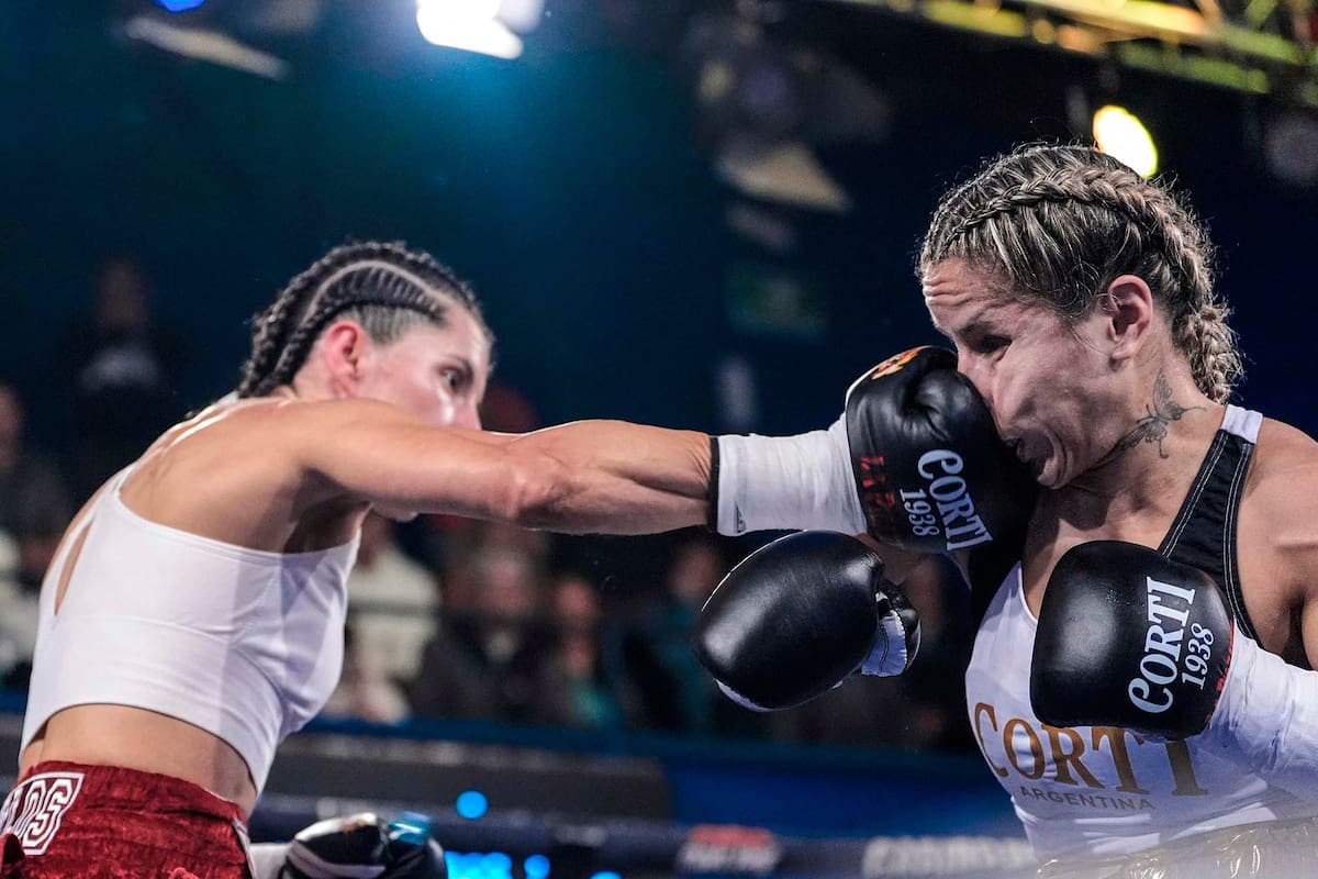 María Sol Baumstarh no pudo conservar el único título mundial del boxeo argentino contra Yadira Bustillos