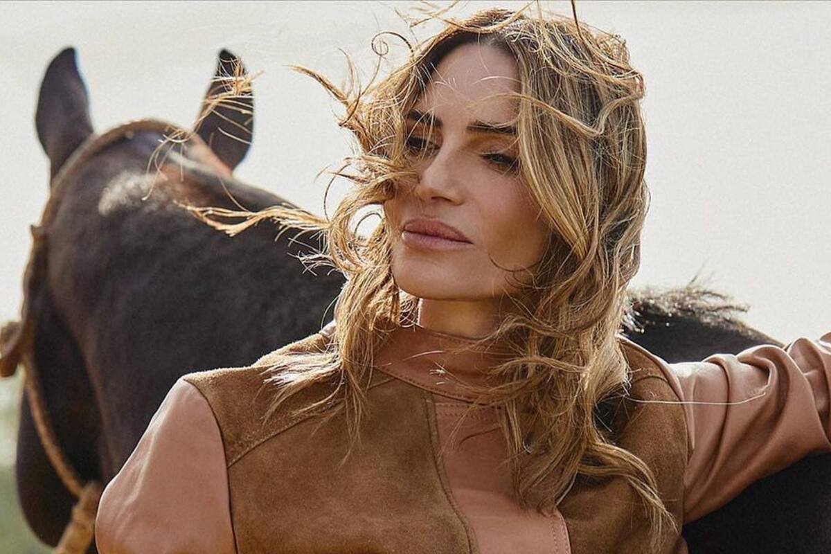 María Vázquez mostró a sus dos hijas en una sesión fotográfica