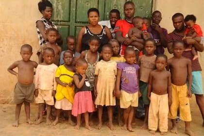 Mariam Nabatanzi tuvo 45 hijos, la mayoría de ellos en partos múltiples