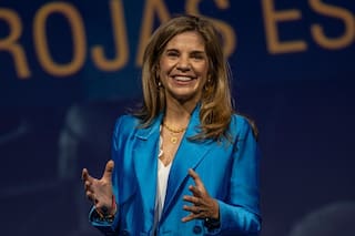 Marian Rojas, psiquiatra: “No solo estamos cansados de trabajar, sino también de tomar decisiones; hacerlo consume nuestros recursos cognitivos”