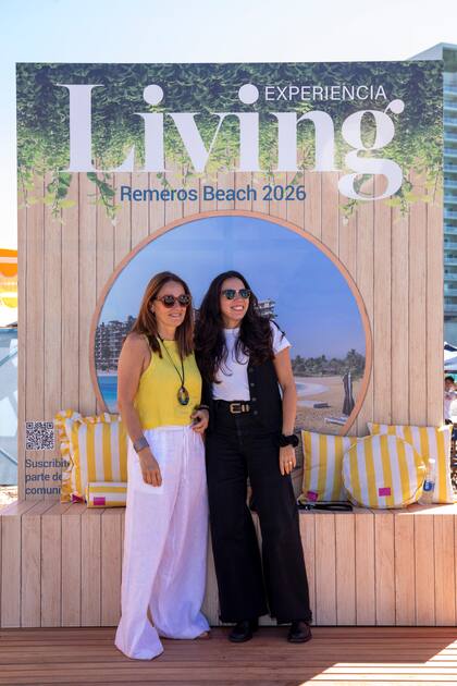Mariana Amoroso, socia de MADO, estudio participante de dos Experiencias, junto a Verónica Gómez, parte de su equipo