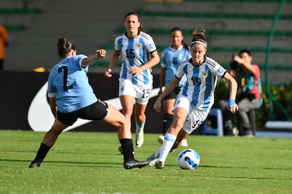 Mariana Larroquette todavía no anotó con la selección argentina, pero es una de las referencias ineludibles del ataque