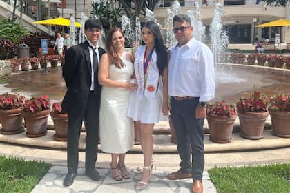 Marianela Pujols y Nelson José Díaz permanecen bajo custodia en Dania Beach