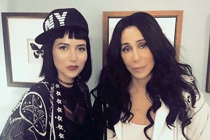 Mariangela King, nuera de Cher, apuntó contra la artista: “Arrojó a su hijo en una jaula cerrada