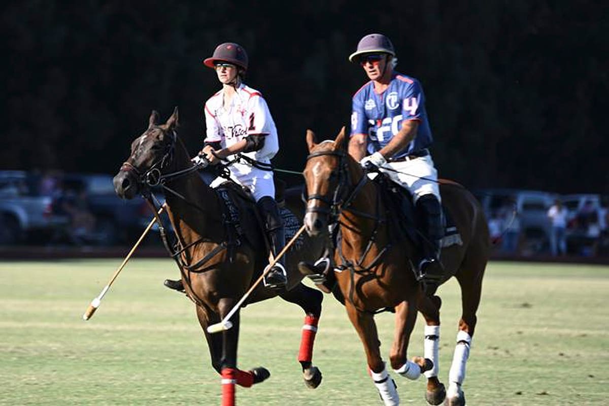 Mariano Aguerre levantó la Copa La Nación.