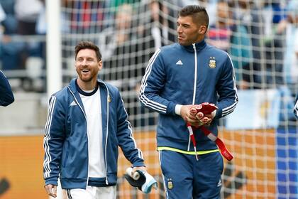 Mariano Andújar admira a Messi..., especialmente por su calidez como compañero