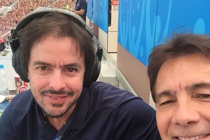 Mariano Closs, criticado por los hinchas uruguayos, relata el Mundial para una radio de Estados Unidos.