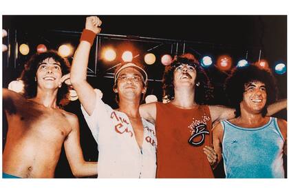 Mariano del Mazo, autor de Entre lujurias y represión, el libro que recorre la historia de Serú Girán, indaga sin evitar los claroscuros en un proyecto musical que dejó una obra capaz de sobrevivir con brillo en el tiempo