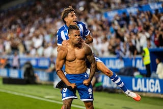 Alavés vence 3-0 al Getafe, que se queda con diez, en el inicio de La Liga