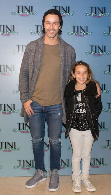 Mariano Martinez fue a ver a Tini Stoessel al Gran Rex con su hija Olivia