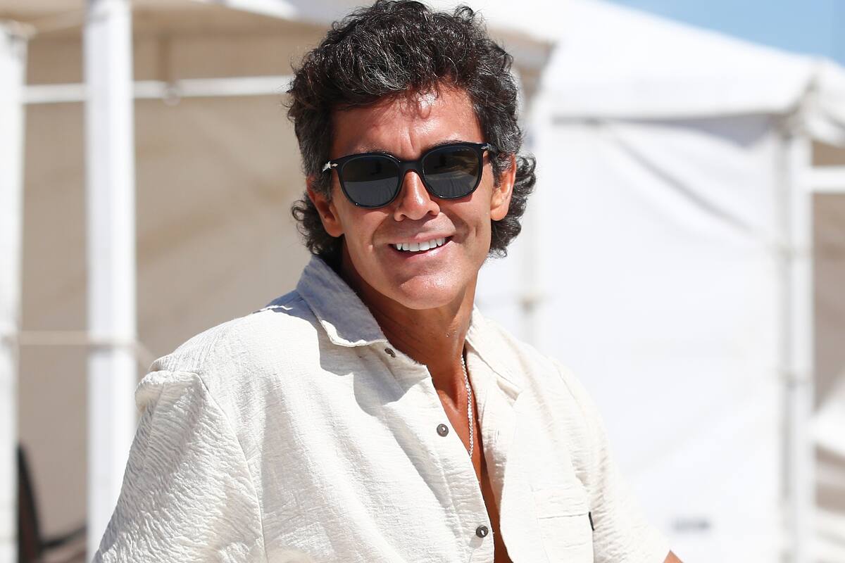 Aunque prefiere pensar en el presente, adelanta que la obra Tom, Dick & Harry, que protagoniza en la sala América, realizará una gira nacional y también pisará escenarios de Uruguay, Chile, Paraguay, Perú y Estados Unidos