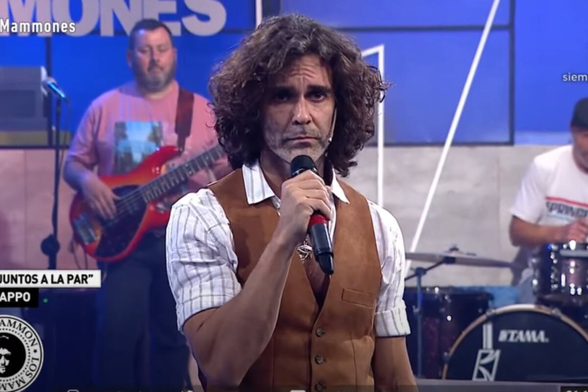 Mariano Martínez tuvo un olvidable debut en Los Mammones con su banda. Fuente: América