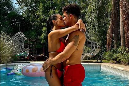 Mariano Martinez y Triana Ybañez ya no ocultan su amor