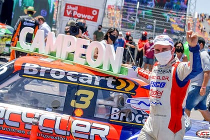 El título que más esperado, la palabra más deseada: Mariano Werner celebra la conquista del campeonato de Turismo Carretera