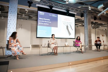 Marías Fasce: La editora argentina de Elena Ferrante. Aitana Sáncez-Gijón, Andrea Aguilar, Marías Fasce y Cecilia Filipetto.