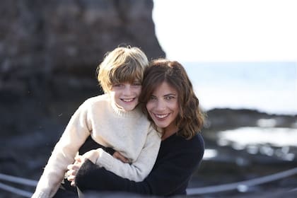 Maribel Verdú y el pequeño Joaquín Rapalini