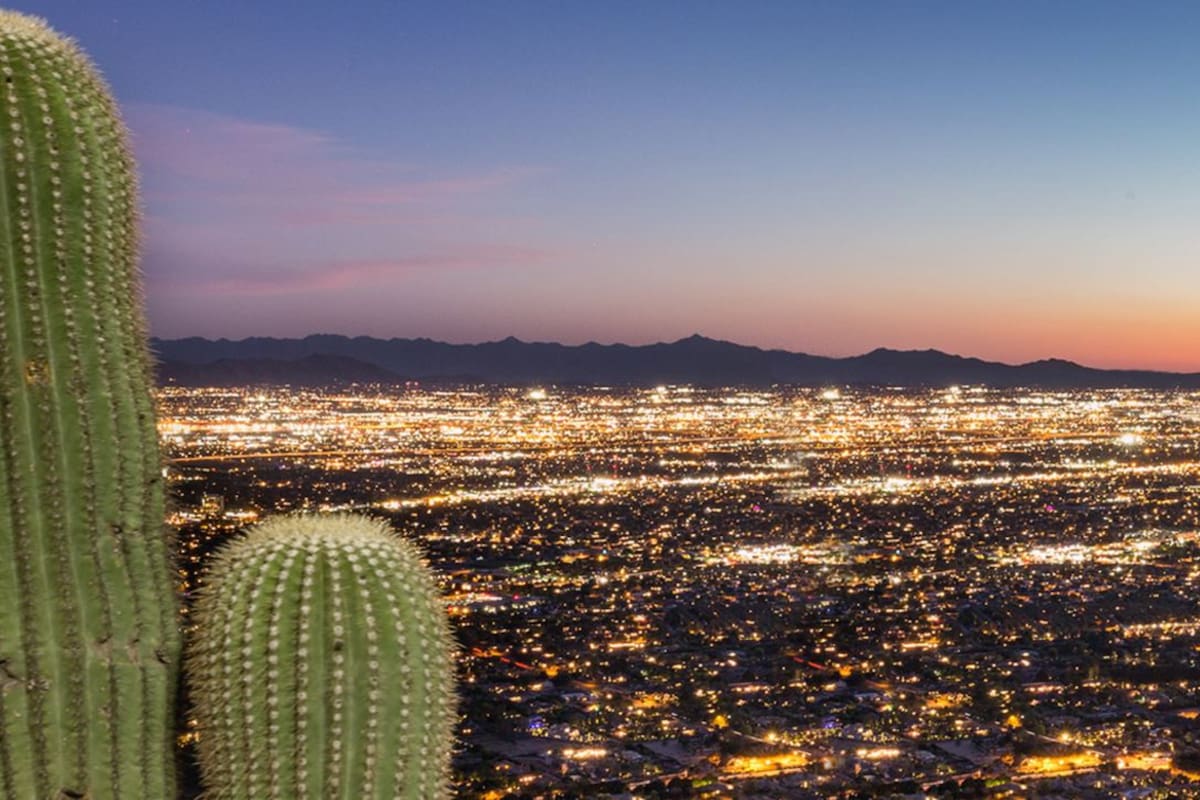 Maricopa County, en Arizona, se posicionó como el condado líder en atracción de inversiones entre enero de 2024 y marzo de 2025, según Site Selection