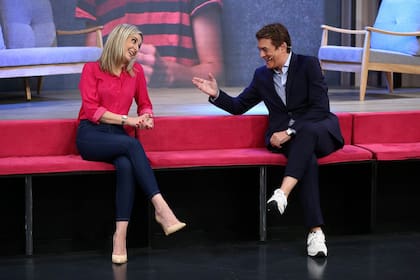 Mariela Fernández y Gabriel Corrado serán los encargados de llevar adelante las mañanas de la TV Pública