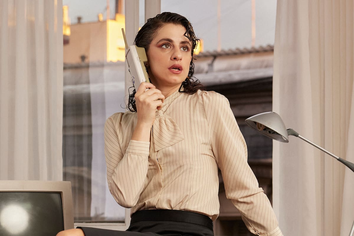 Marilina Bertoldi lanzó Para quien trabajas