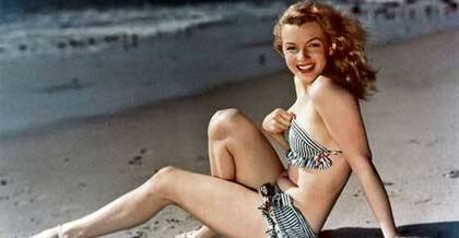 Norma Jeane antes de adoptar el cabello rubio y el nombre con el que se convertiría en leyenda
