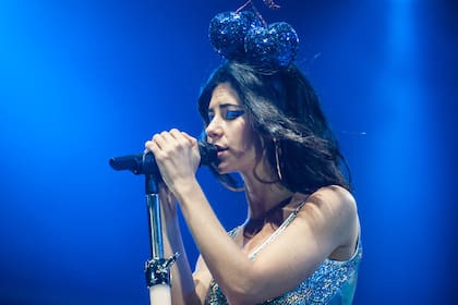 Marina and the Diamonds en el escenario Alternative