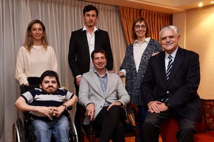 Marina Kienast, García Moritán, Sandra Pitta, Franco Rinaldi y Yamil Santoro, junto con Ricardo López Murphy