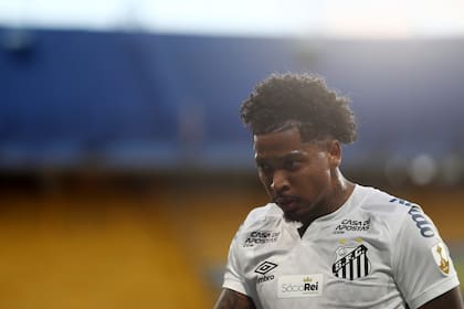 Una postal de Marinho con la camiseta de Santos, cuando en enero de 2021 enfrentó a Boca por las semifinales de la Libertadores 2020