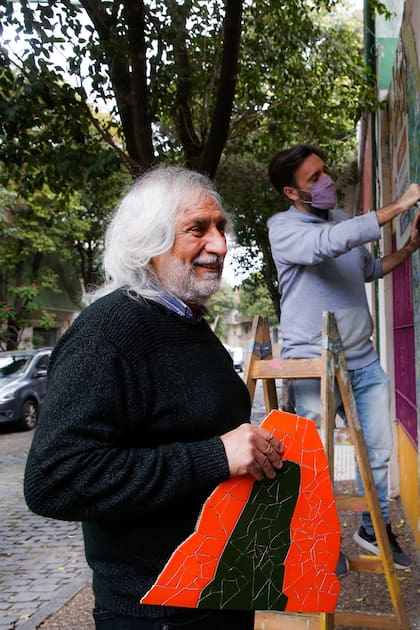 Marino Santa María, un artista plástico que transformó el pasaje Lanín, en Barracas