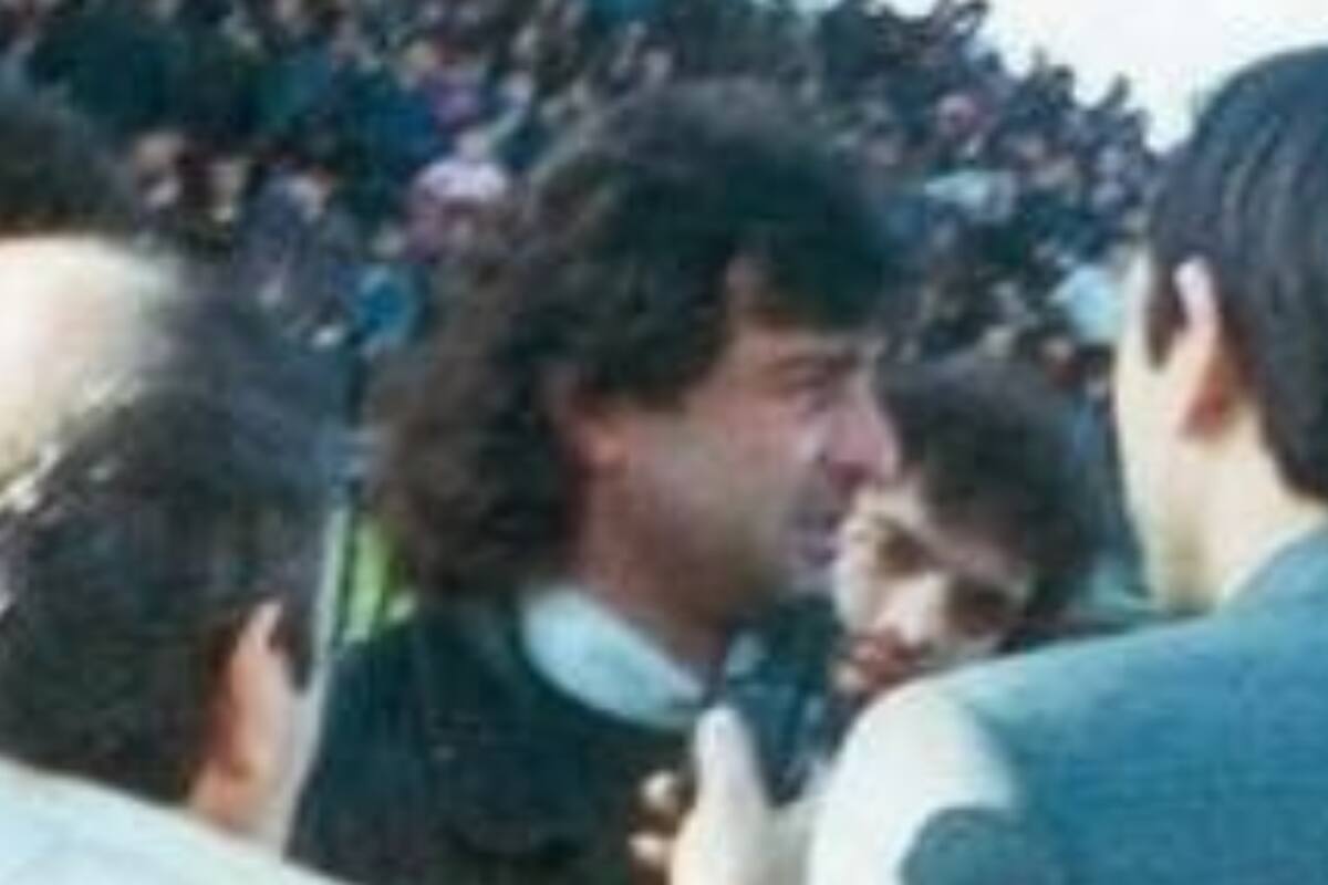 Mario Alberto Kempes dirigió un club de fútbol de Albania, pero solo duró 3 partidos por el Levantamiento de la lotería