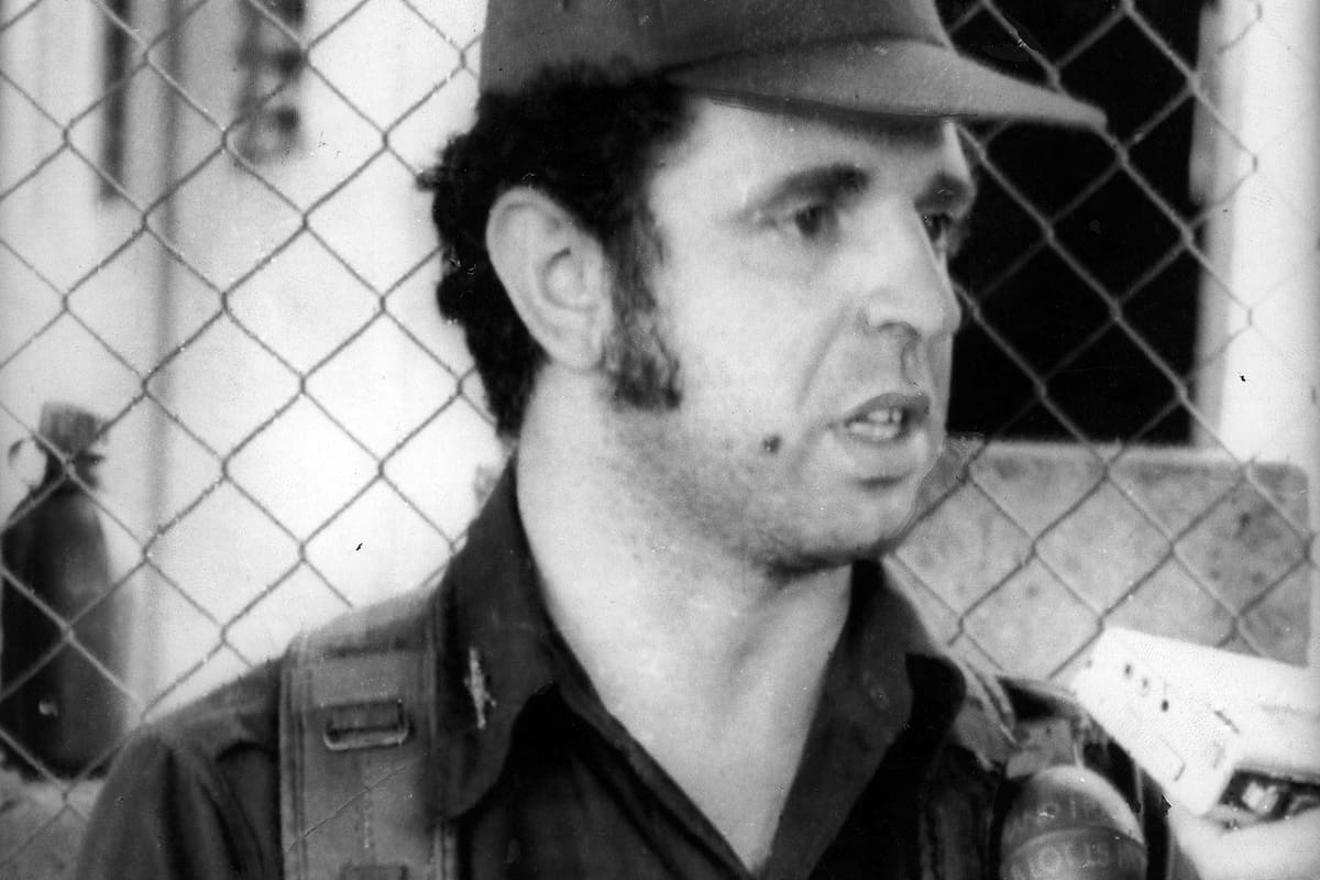 Mario Firmenich en Chile