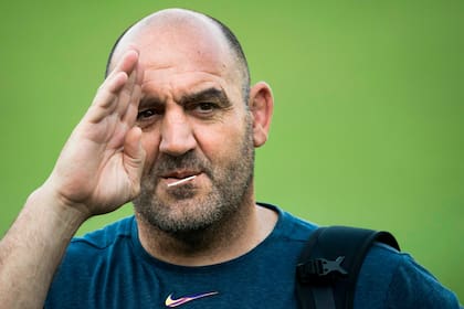 Mario Ledesma durante un entrenamiento en el Prince Chichibu Memorial Rugby Stadium in Tokio el 1 de octubre de 2019,