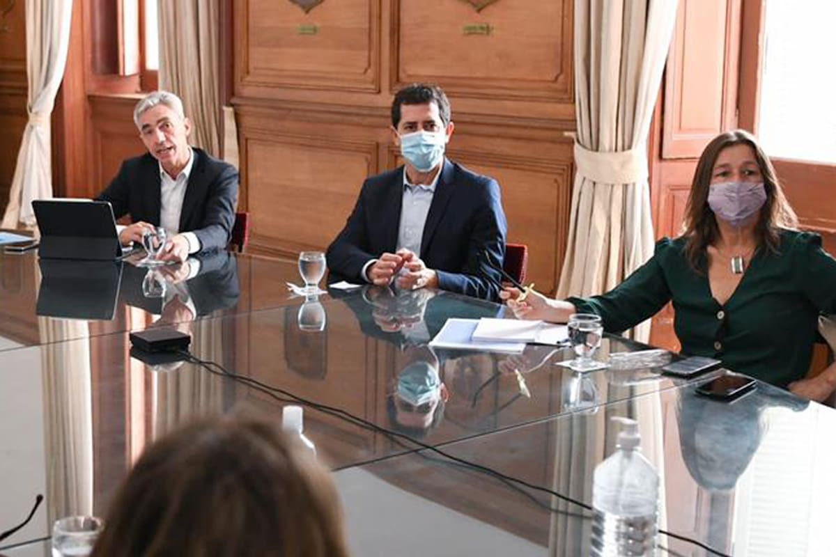 Mario Meoni, Wado de Pedro y Sabina Frederic