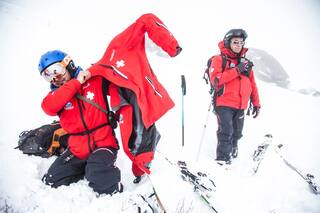 Quién era Mario Ruiz, el socorrista que murió por una avalancha en el Catedral