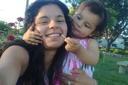 Marisol Reartes y su hija, Luz Oliva, desaparecidas desde 2014