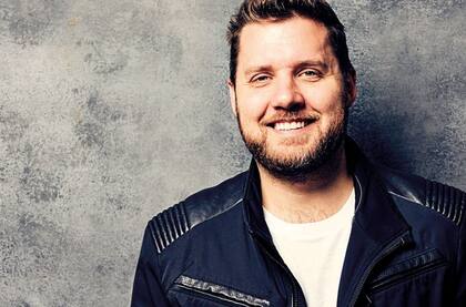 Mark Manson