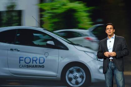 Mark Fields, presidente de Ford, durante su conferencia en la CES