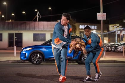 Mark Wahlberg y Kevin Hart protagonizan Tiempo para mí, la comedia que es furor en Netflix