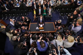 Zuckerberg, entre las chicanas y el tendido de puentes