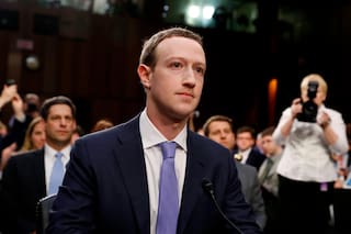 Zuckerberg, Facebook y el nudo doble Windsor