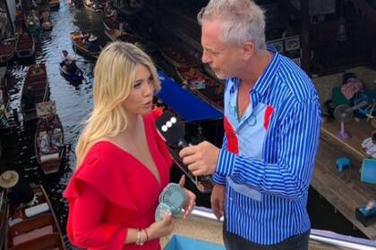 Marley por Bangkok junto a Wanda