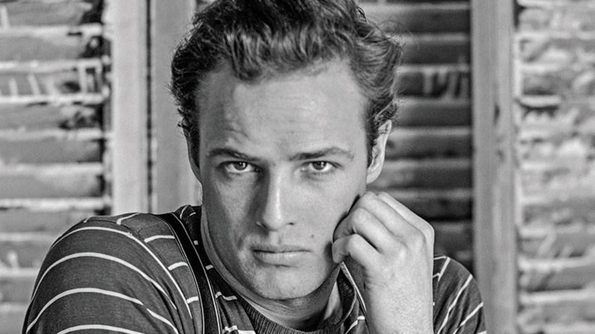 Marlon Brando en Salvaje (1953); su inmensa fuerza interpretativa influyó después en otros grandes actores, como Robert De Niro, Al Pacino y Paul Newman