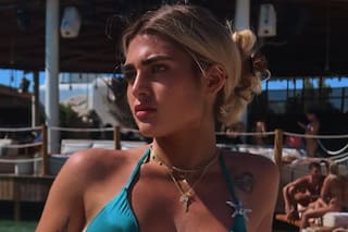 Marta Fort revolucionó las redes con su look en la isla de Mykonos