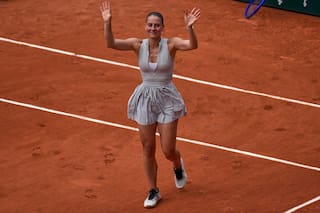 Marta Kostyuk sorprende a Iga Swiatek en su cumpleaños y llega a cuartos en Roland Garros