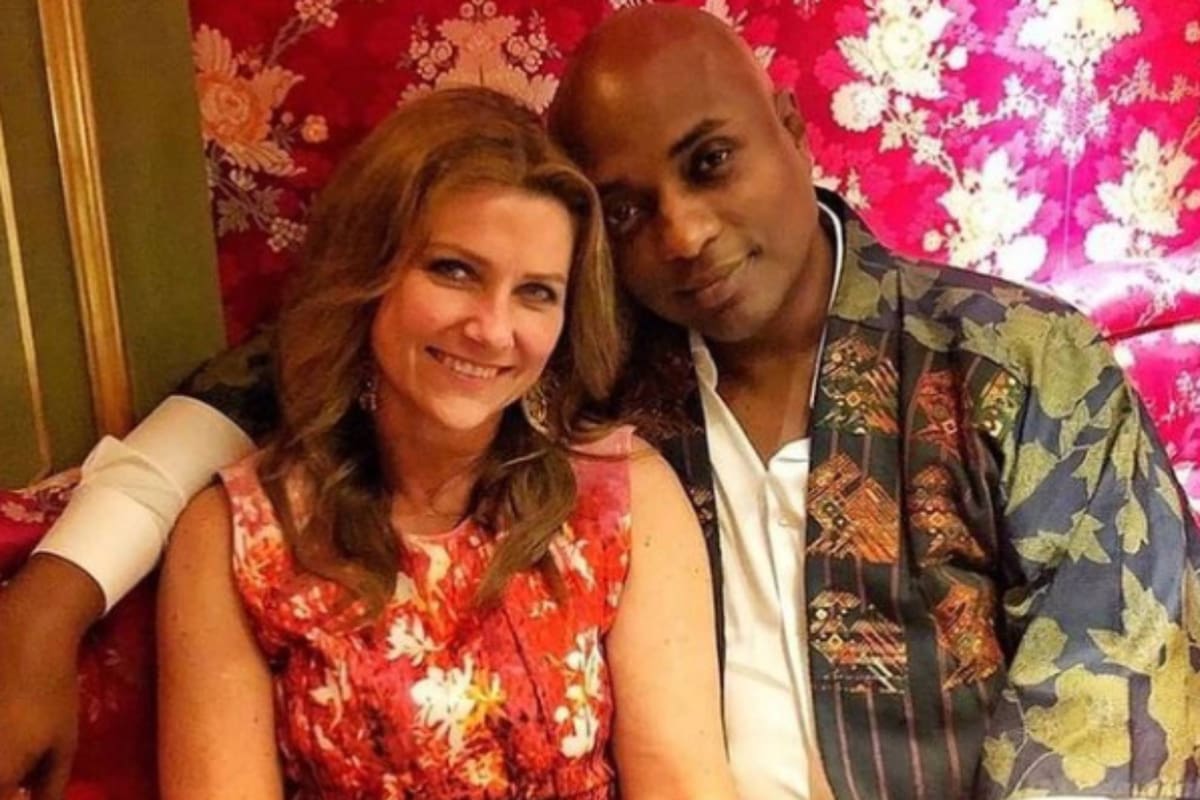 Marta Luisa con su novio chamán de celebrities