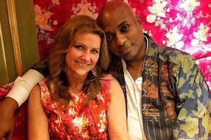 Marta Luisa con su novio chamán de celebrities