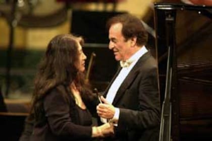 Martha Argerich y Charles Dutoit actuaron juntos en el Colón en la apertura del Tercer Festival Argerich