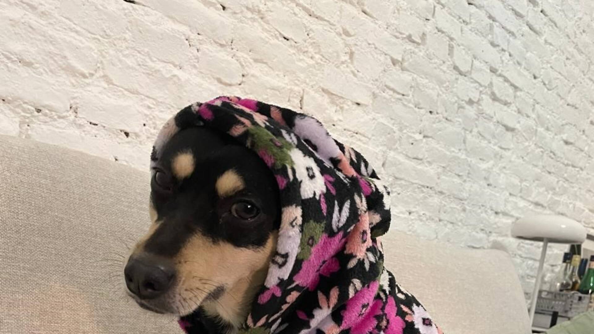 Martha en pijama.
